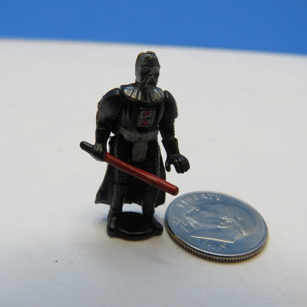 1994 GALOOB MICRO MACHINES STAR WARS DARTH VADER 1 1/8" T.